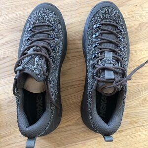 Hoka One Unisex Tor Summit TP Umber/ Hiking Shoe 10.5 Mens